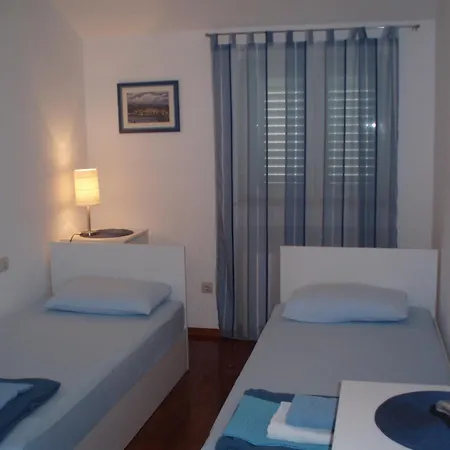 Laus Dubrovnik