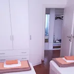 Laus Lägenhet *
