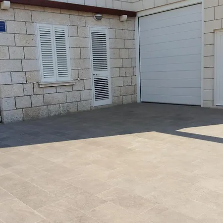 Apartman Laus